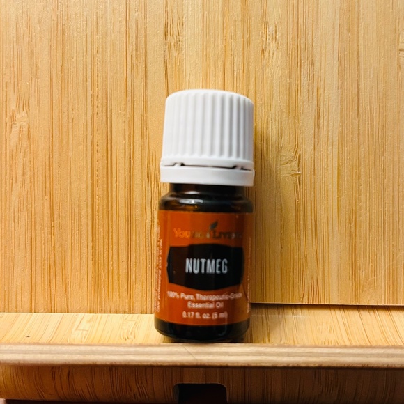 Young Living Nutmeg Essential Oil 5ml NEW - Picture 1 of 1
